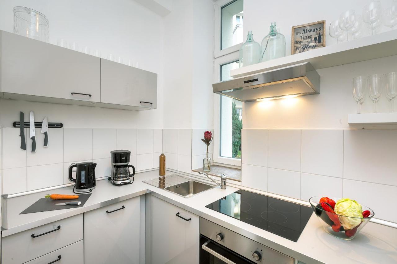 Newton-appartement Mit 3 Schlafzimmern * Berlijn